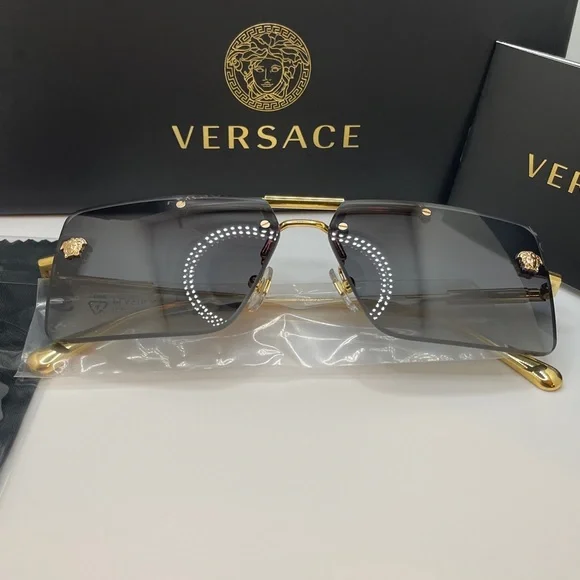 Versace Sunglasses VE2245 10028G 60mm Gold / Grey Gradient Lens Authentic & NWT - Picture 2 of 12
